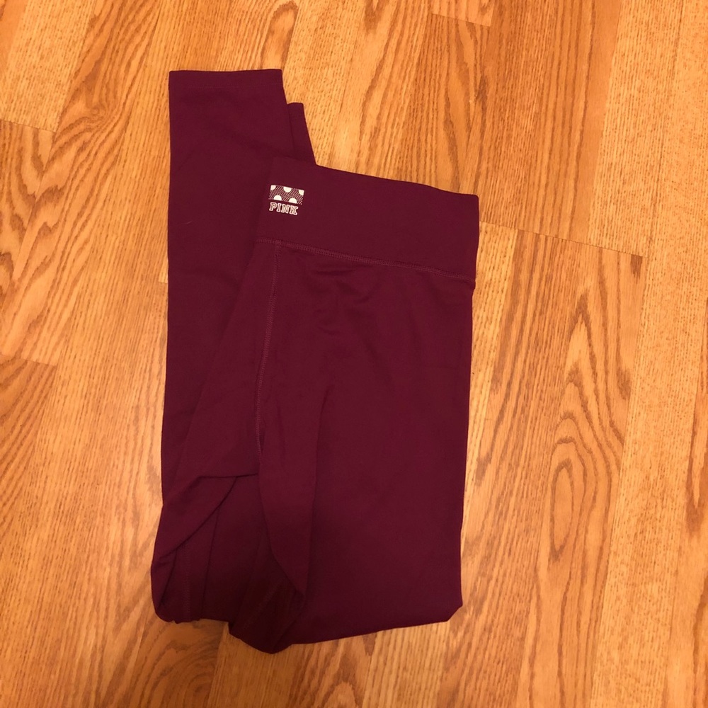 Berry color VS Ultimate leggings